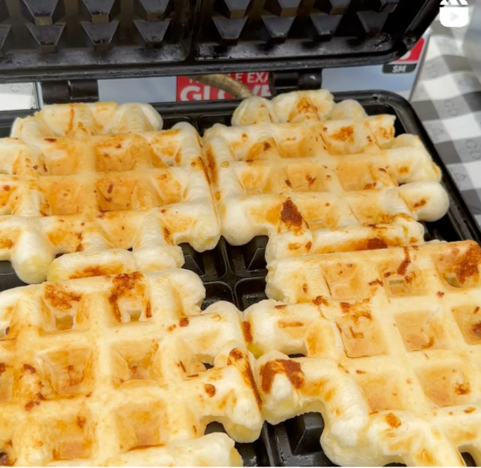 NEW! Milla's Puffs Gluten Free Cheese Waffle - FREEZER TO TOASTER
